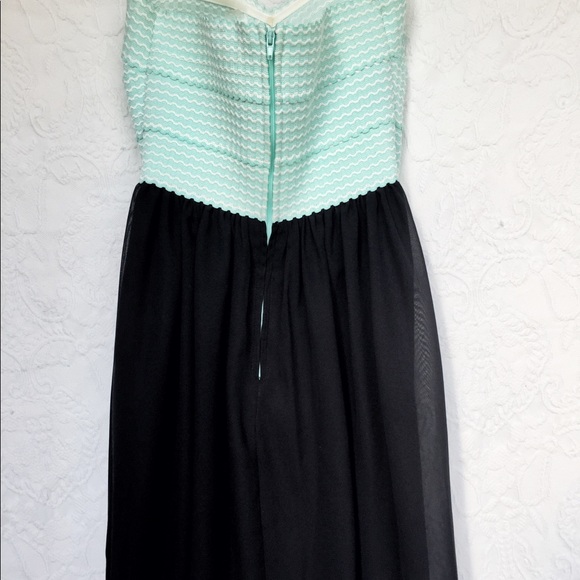 Turquoise and black strapless dress. Size 3 - Picture 2 of 5